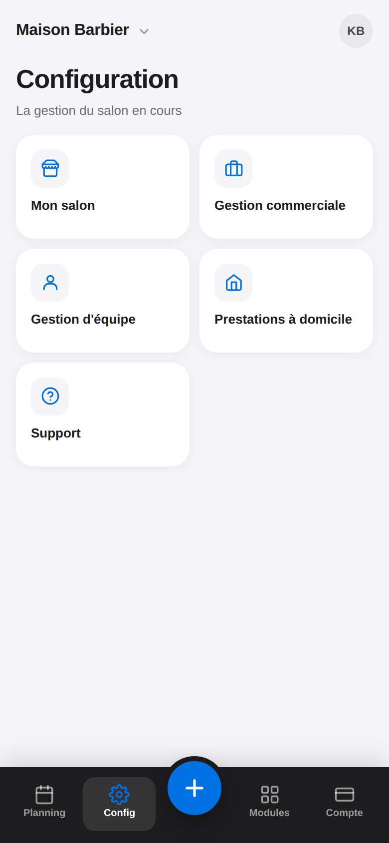 Écran Configuration : mon salon, gestion commerciale, gestion d'équipe, prestations à domicile et support.
